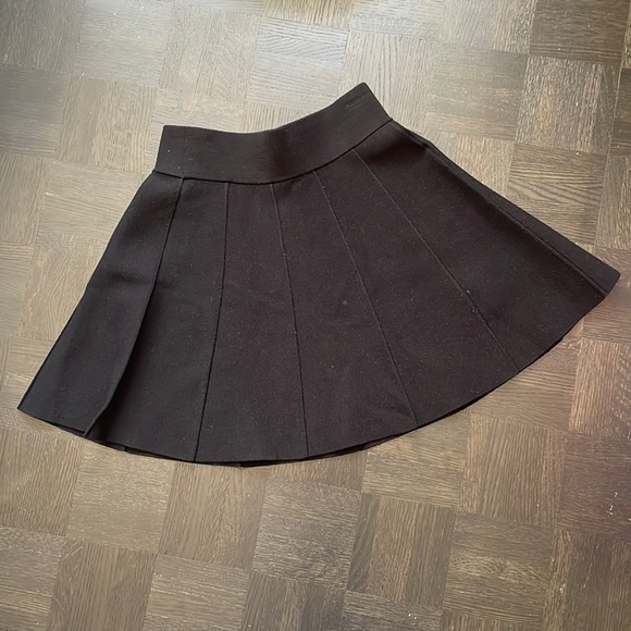Knit club Monaco skirt - Picture 1 of 5